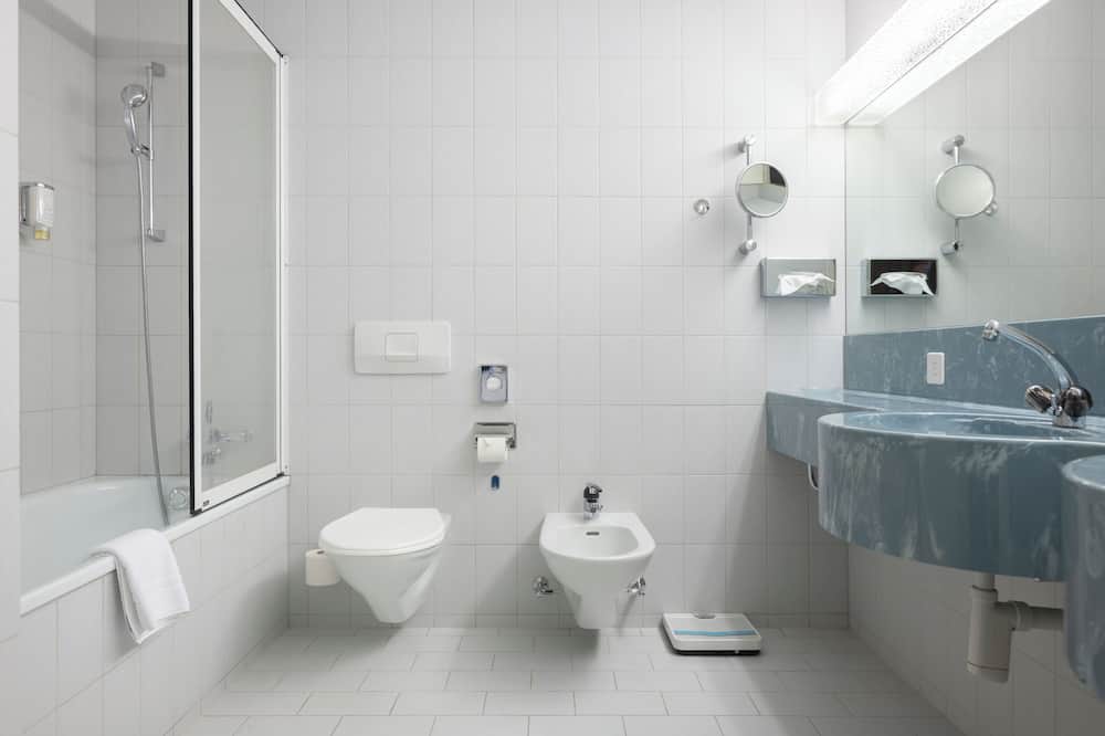 ザイラー アウ ラック 写真