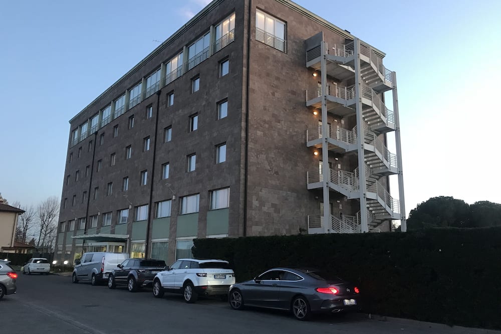 ホテル ダティーニ 写真