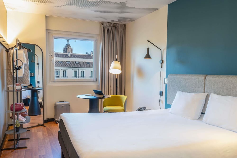 イビス マラガ セントロ シウダード 写真