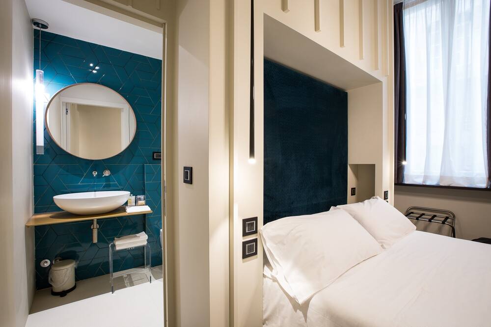 ホテル シラ 写真