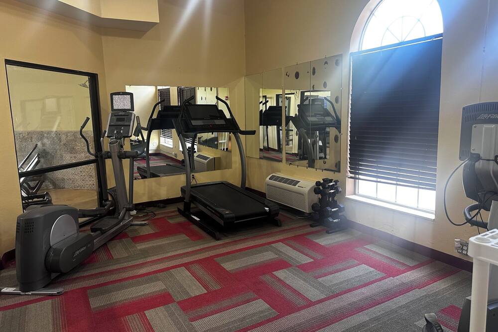 ラマダ バイ ウィンダム グレンデール ハイツ / ロンバード 写真