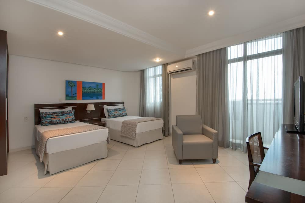 ホテル ミレニアム 写真