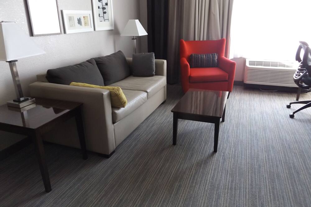 カントリー イン & スイーツ バイ ラディソン クックビル テネシー 写真