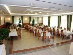 Garden Hotel Wellness és Konferencia 写真