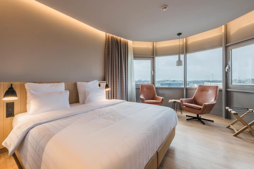 アーバン ロッジ 写真