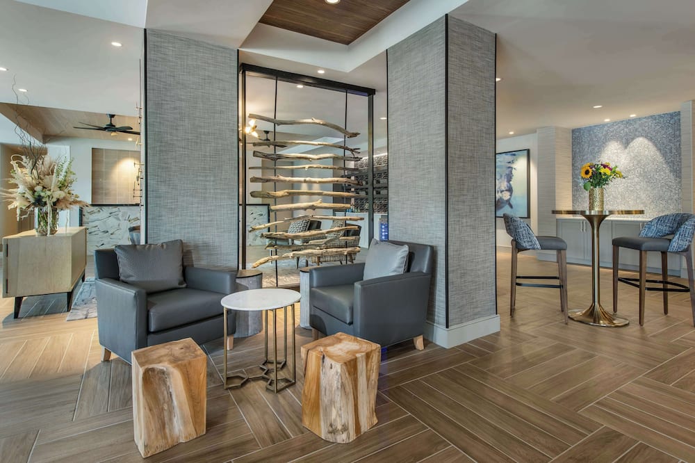 コースト レホボス ビーチ  タペストリー コレクション バイ ヒルトン 写真