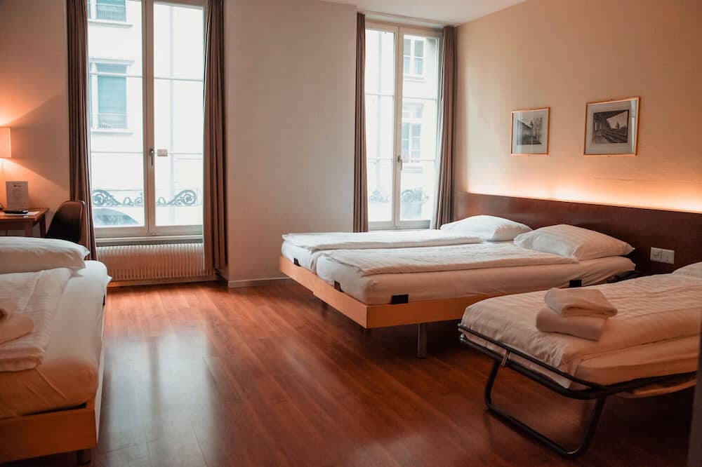 ゴールドナー シュルセル 写真