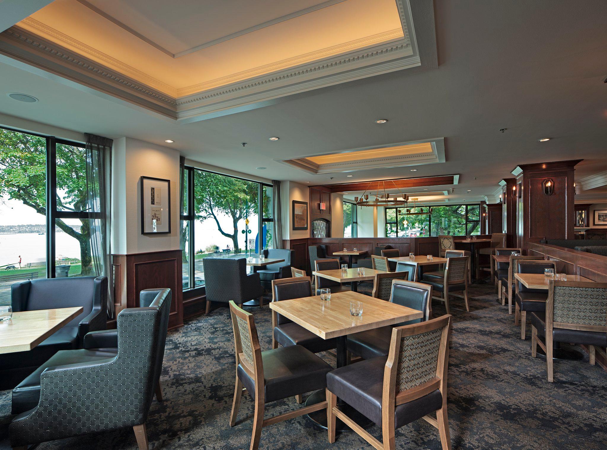 ザ シルビア ホテル 写真