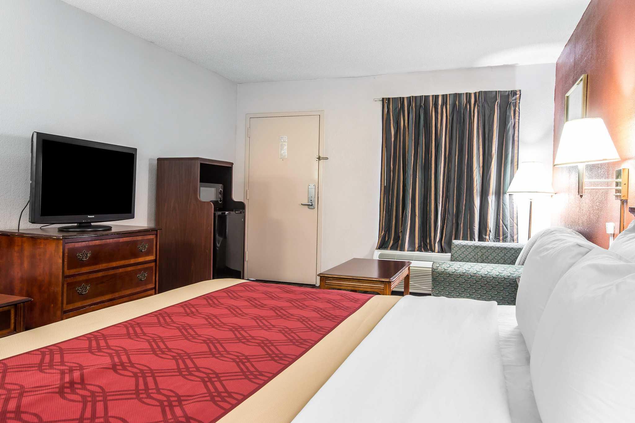 エコノ ロッジ ガーナー - ローリー 写真