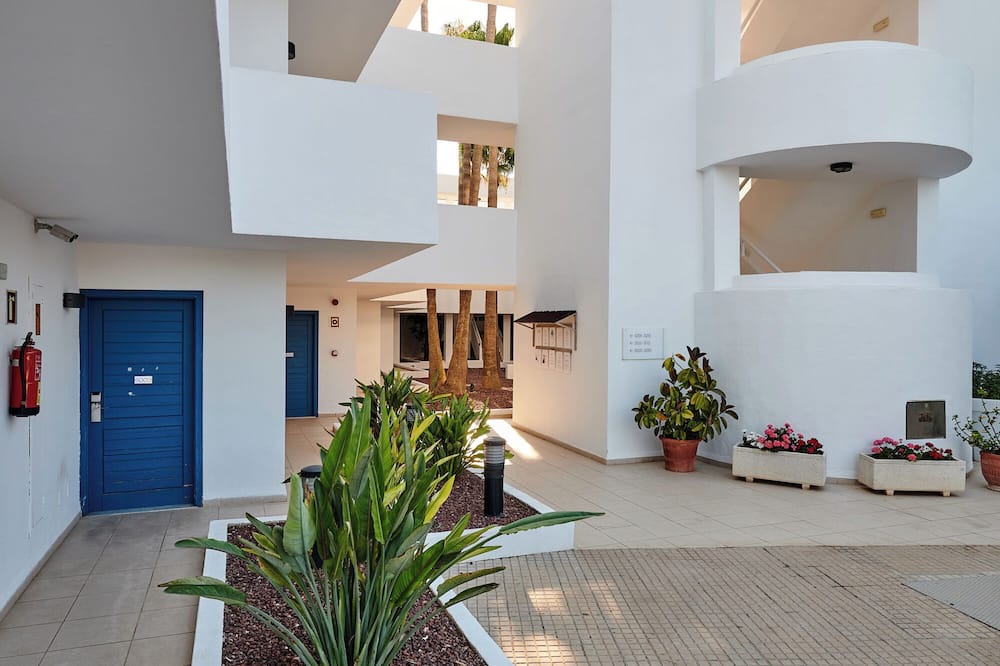 ヒポテルス アパルタメントス カラ ボナ 写真