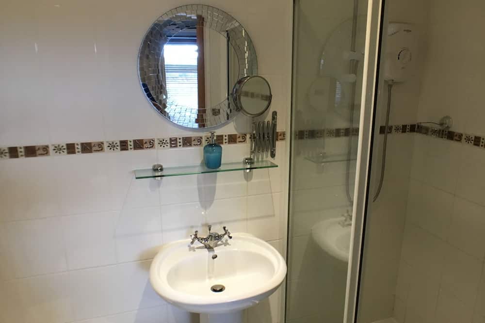 タイロサ ルームズ 写真