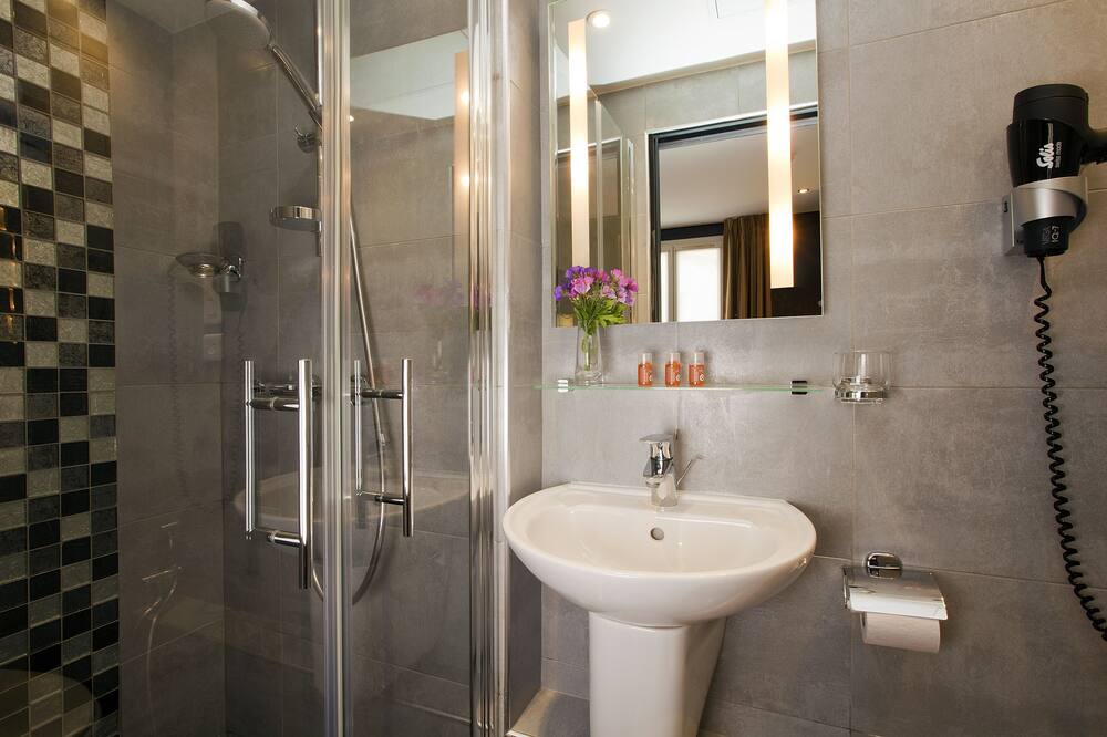 ホテル エデン オペラ 写真