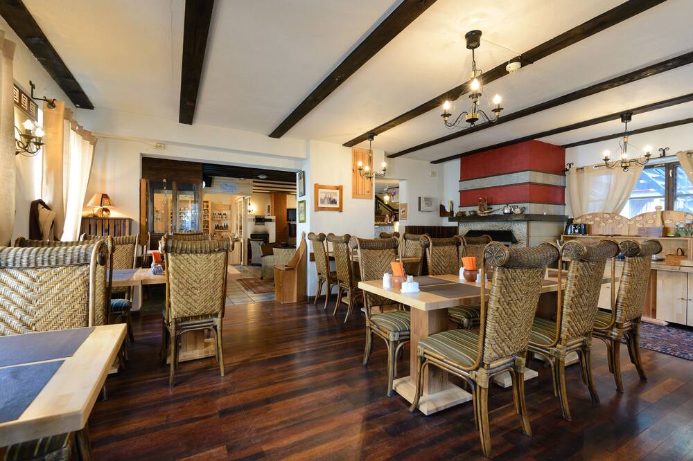 ホテル ハンサリン 写真