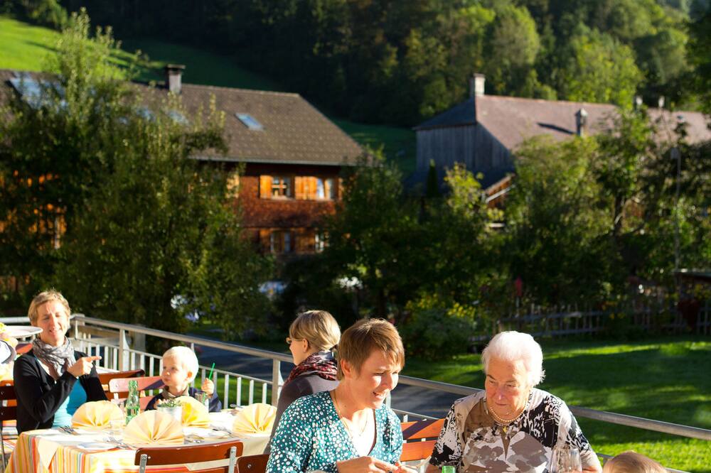 ディー ゾニゲン ホテル ウンド ファミリエンシュパス 写真