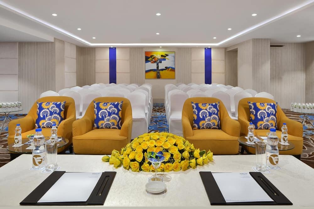 フォーチュン イン プロムナード バドダラ メンバー ITC ホテルズ グループ 写真