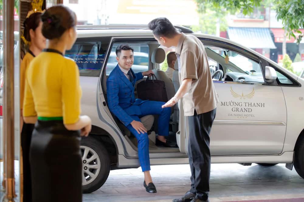 ムオン タン グランド ダ ナン ホテル 写真