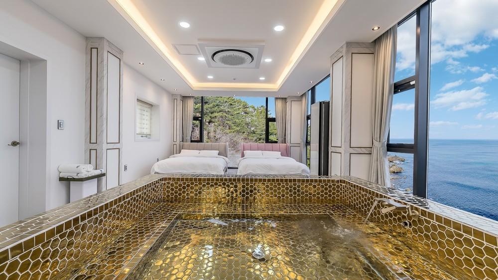 yongdeok marryel poolvilla 写真