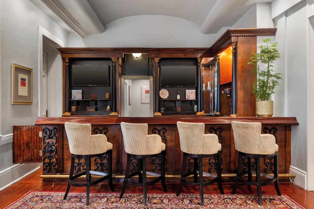 ニューオーリンズ コートヤード ホテル アンド スイーツ バイ ザ フレンチ クォーター 写真