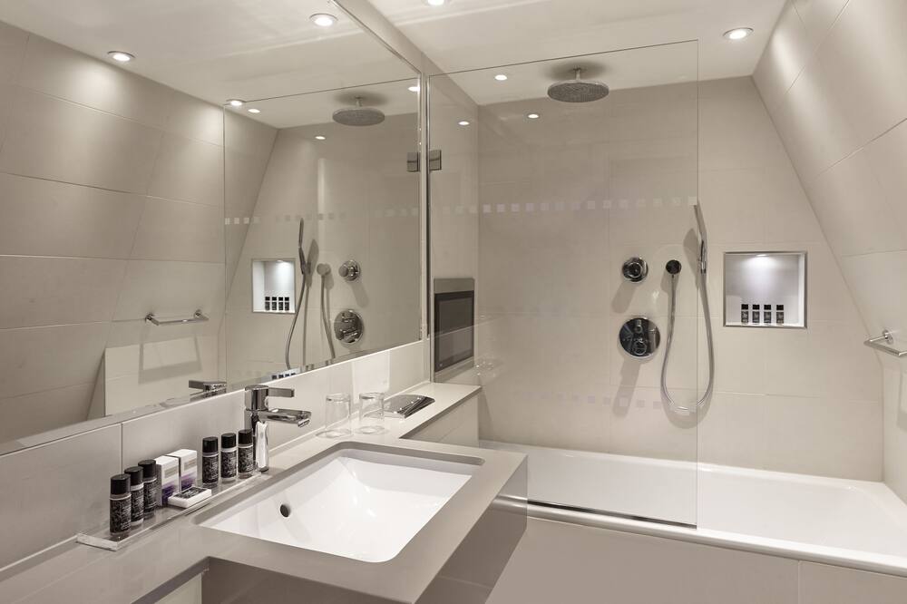 ノーフォーク タワーズ ホテル 写真