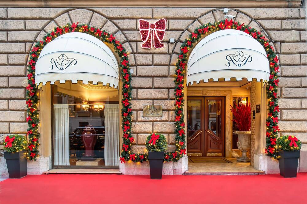 リバー パレス ホテル 写真