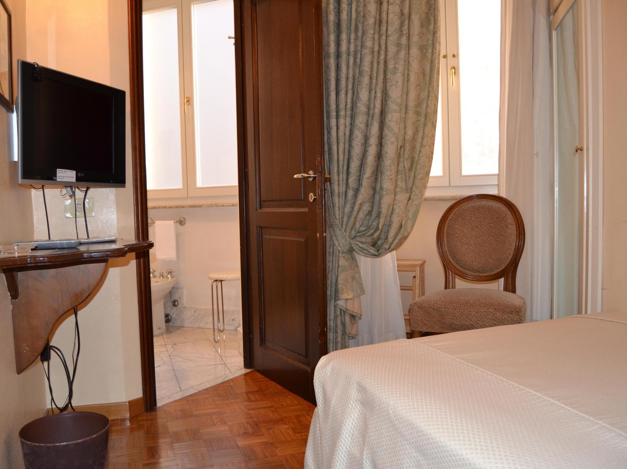 ホテル シティ 写真