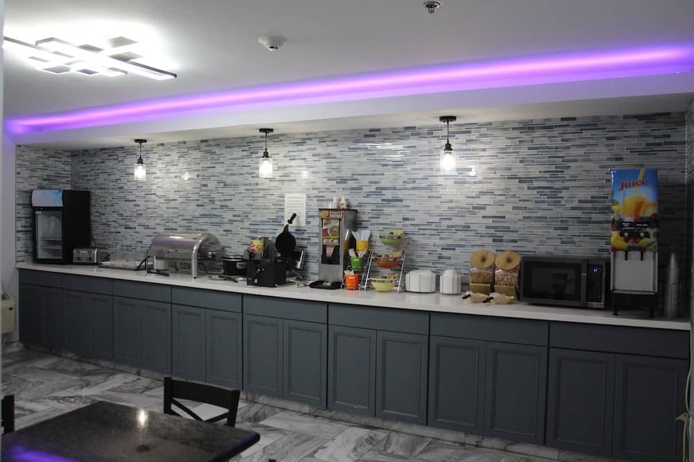 ダグラス イン アンド スイーツ 写真