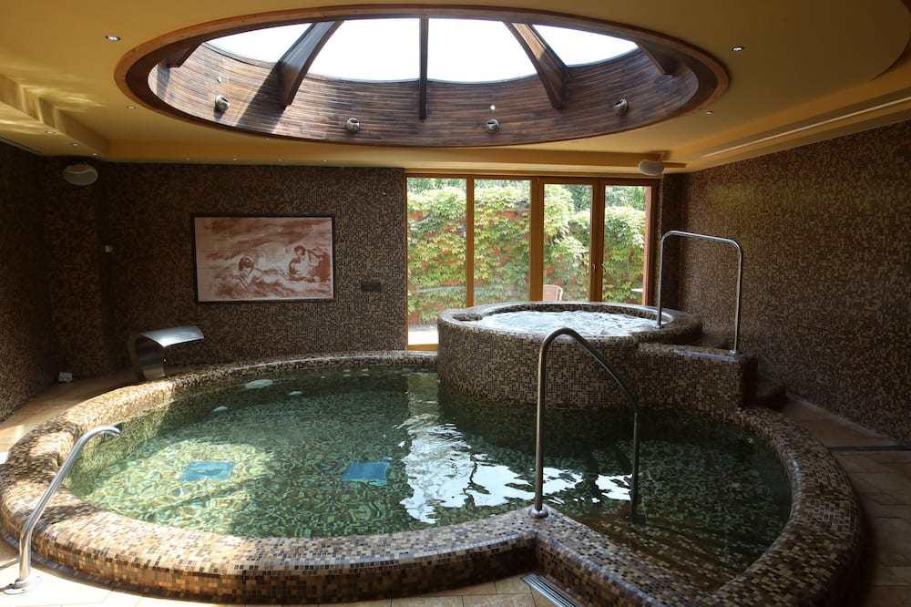 ラロバ ウェルネス ホテル 写真