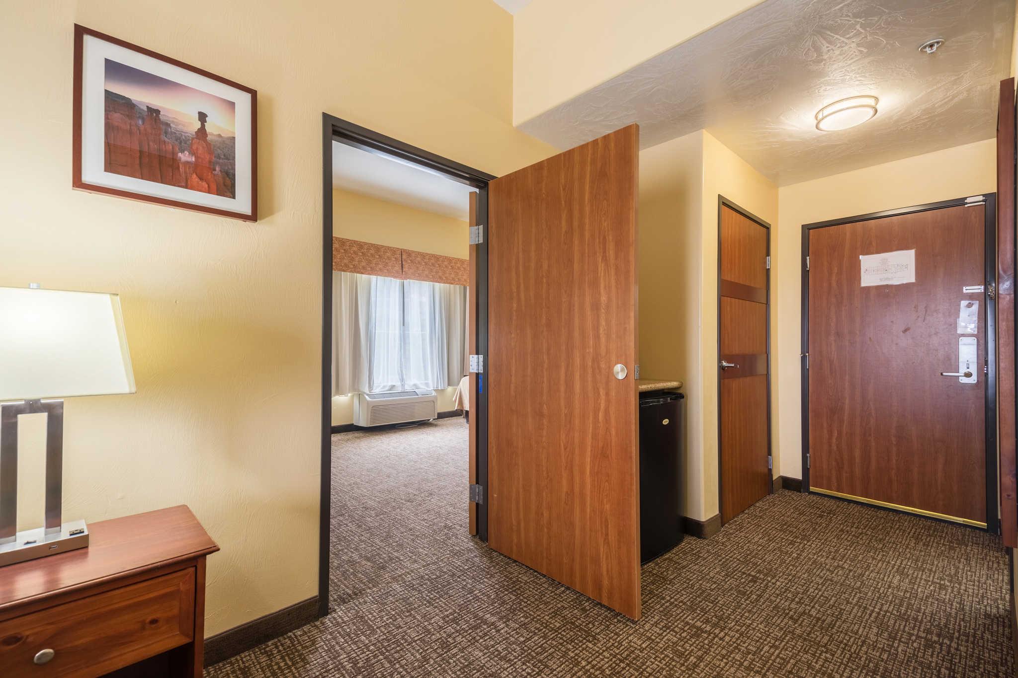 コンフォート イン & スイーツ 写真