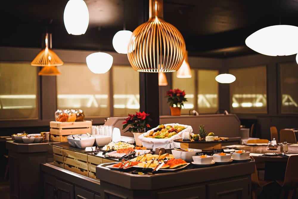 ホテル アンバサダー ツェルマット 写真