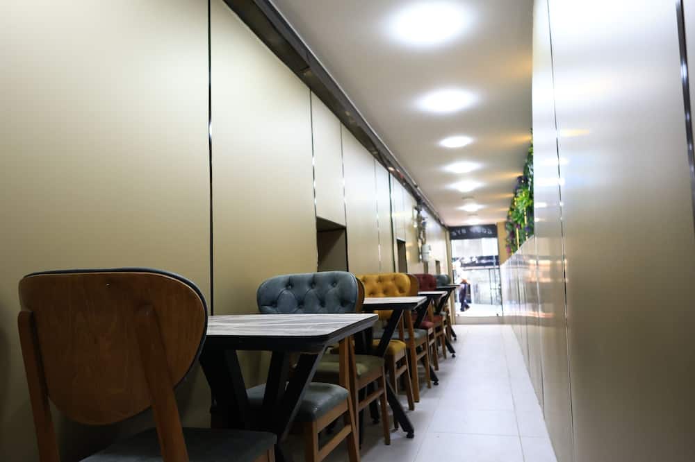 ホテル ニュー ハウス 写真