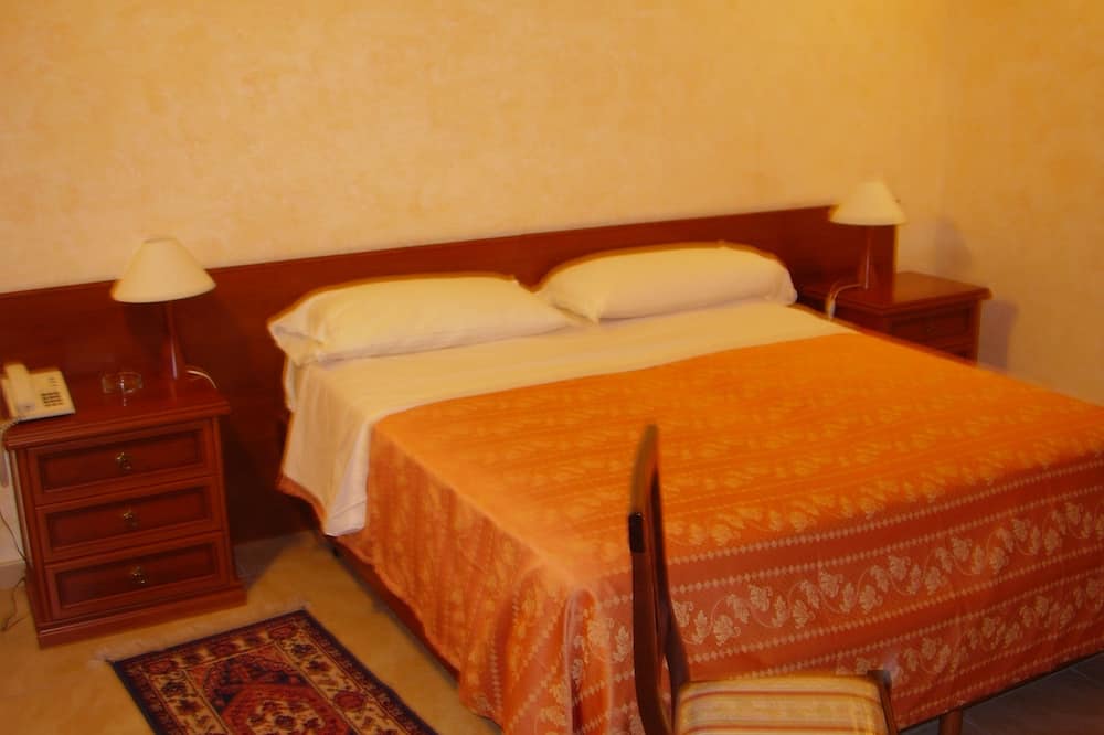 ホテル グレスィ 写真