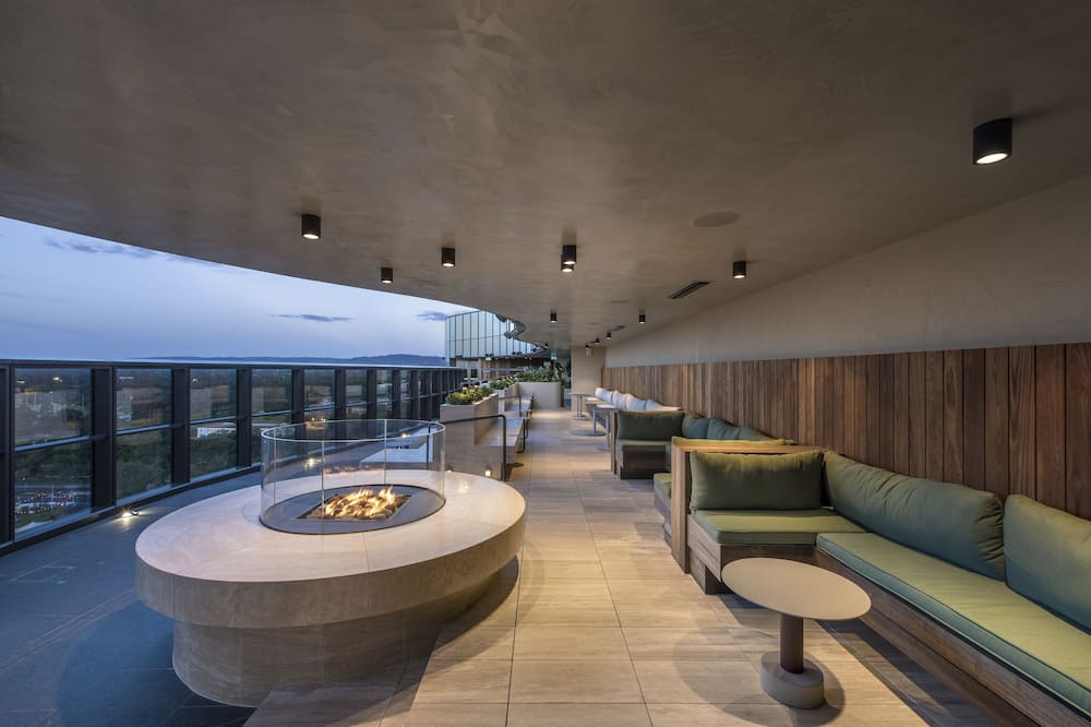 イオス バイ スカイシティ 写真