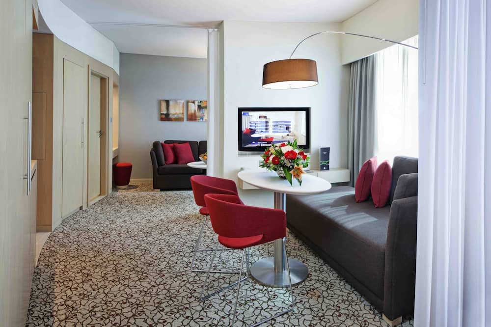 ノボテル スイーツ モール アベニュー ドバイ 写真