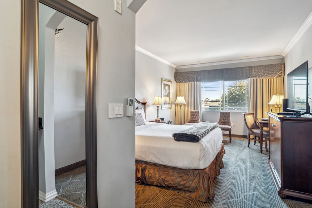 ヴィラモンテスホテル 写真