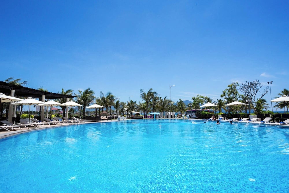 ホリデー ビーチ ホテル ダナン 写真