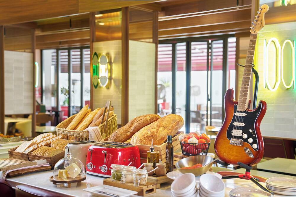 ハード ロック ホテル マドリード 写真