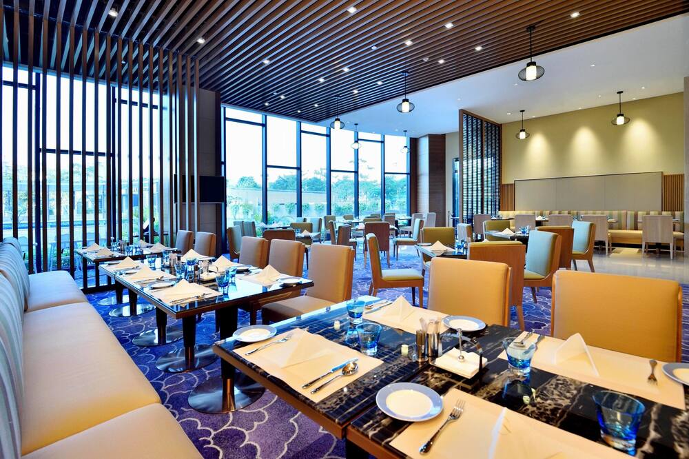 グランド スカイライト インターナショナル ホテル恵州 写真