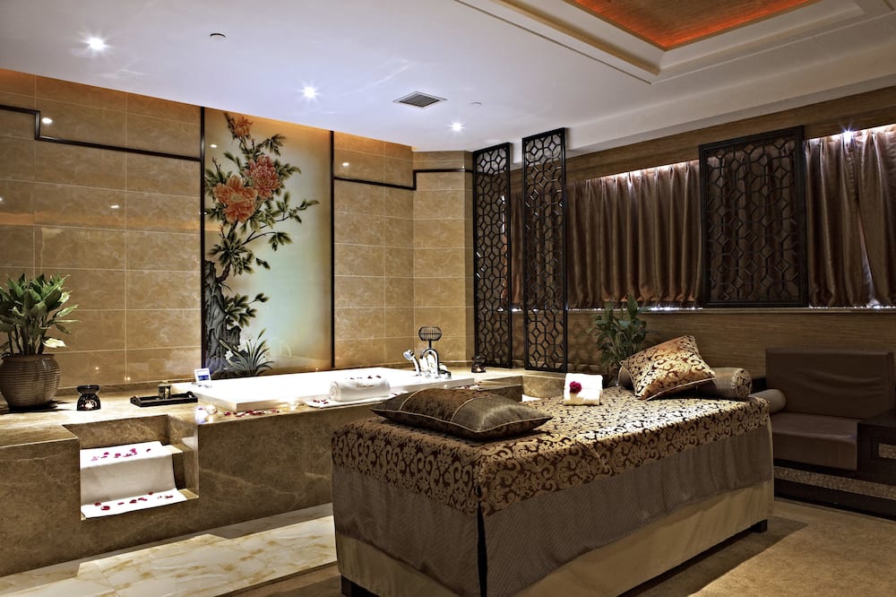 ジン ジャン タワー ホテル 写真