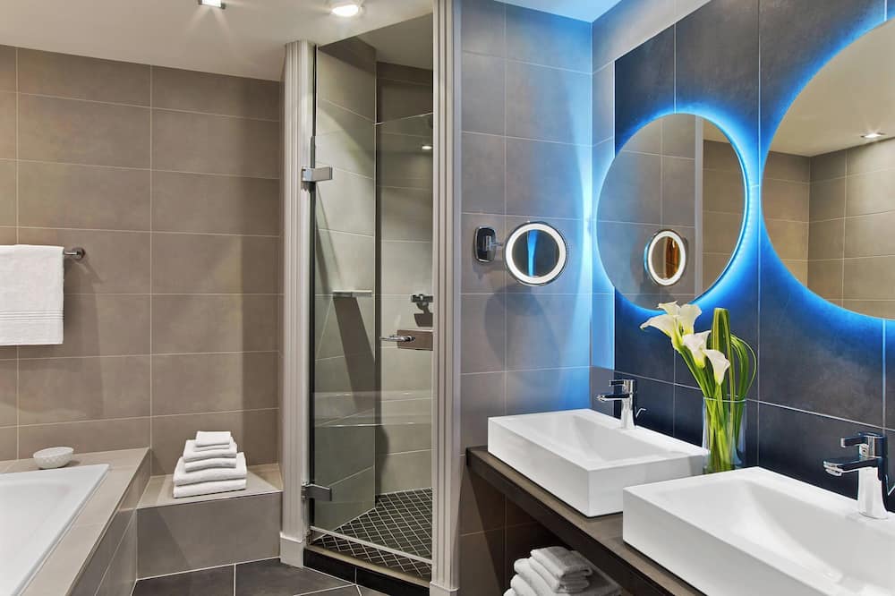 ル メリディアン パリ アルク ド トリオンフ 写真