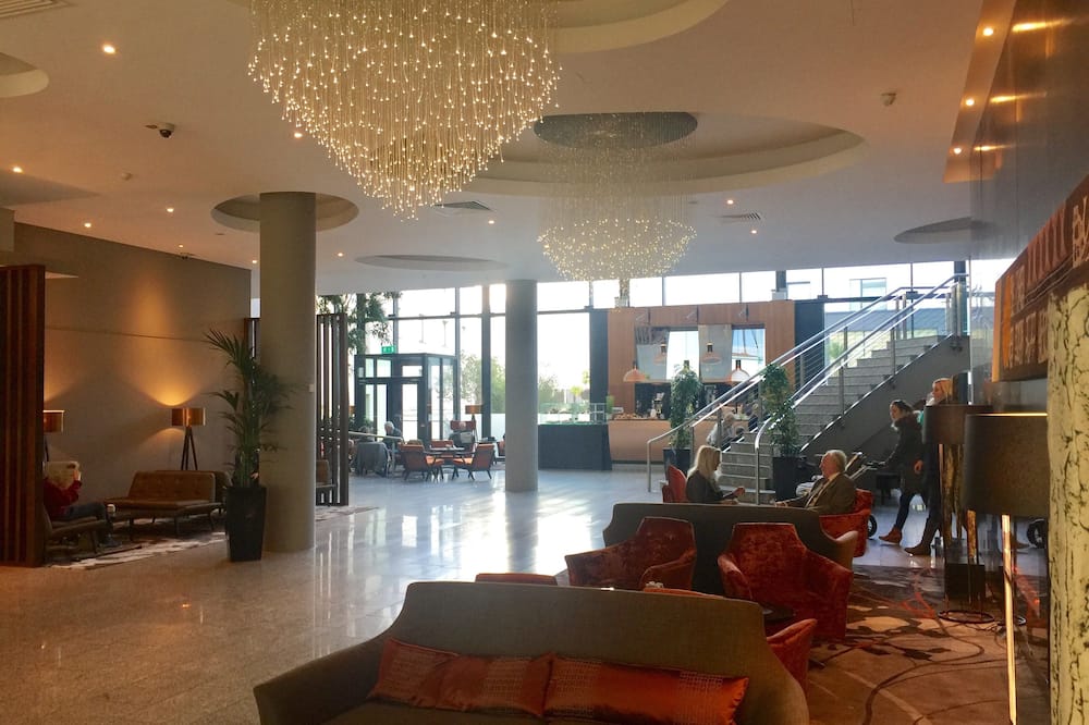 Clayton Whites Hotel 写真