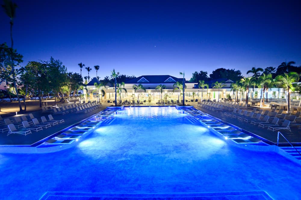 バイア プリンシペ グランド エル ポーティルロ - オールインクルーシブ 写真