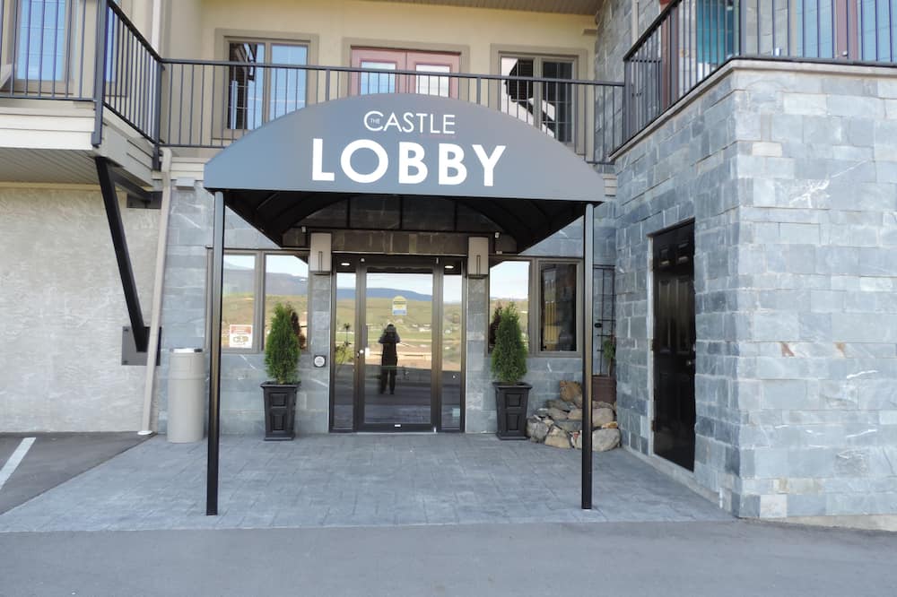 ザ キャッスル アット スワン レイク 写真