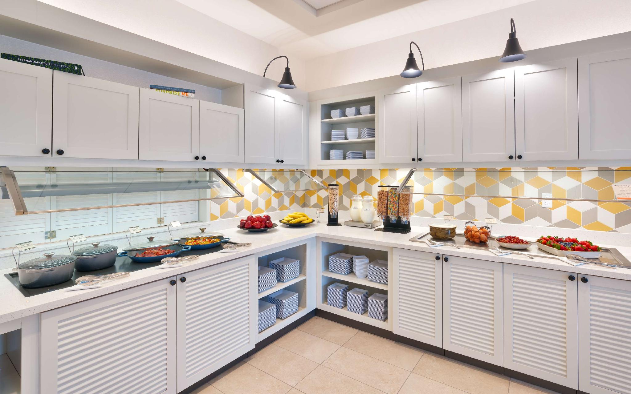 Hyatt Place Anchorage Midtown 写真