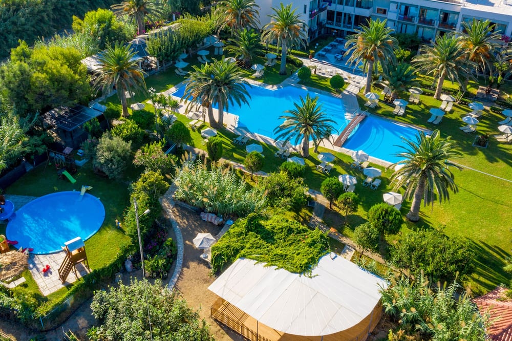 May Beach Hotel 写真