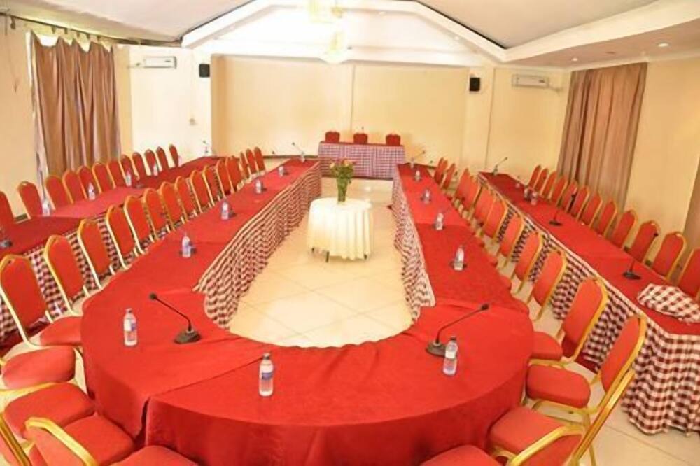 フロリダ インターナショナル ホテル 写真