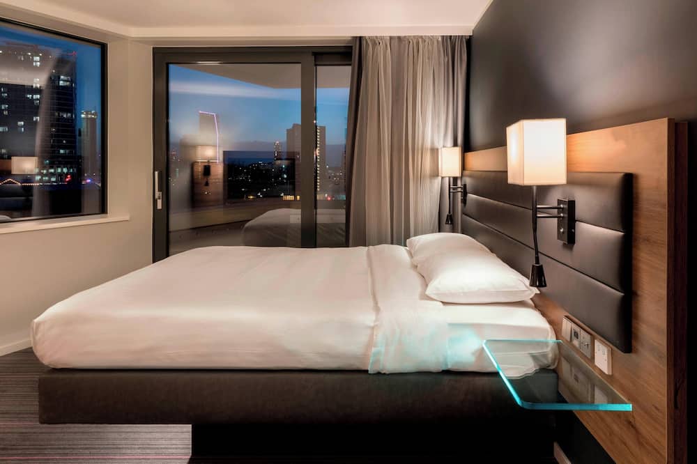 モクシー ロンドン ストラトフォード 写真