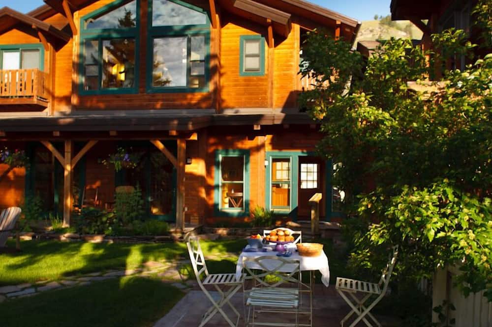 ザ アルパイン ハウス 写真