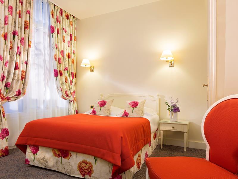 ホテル クイーン メアリー 写真