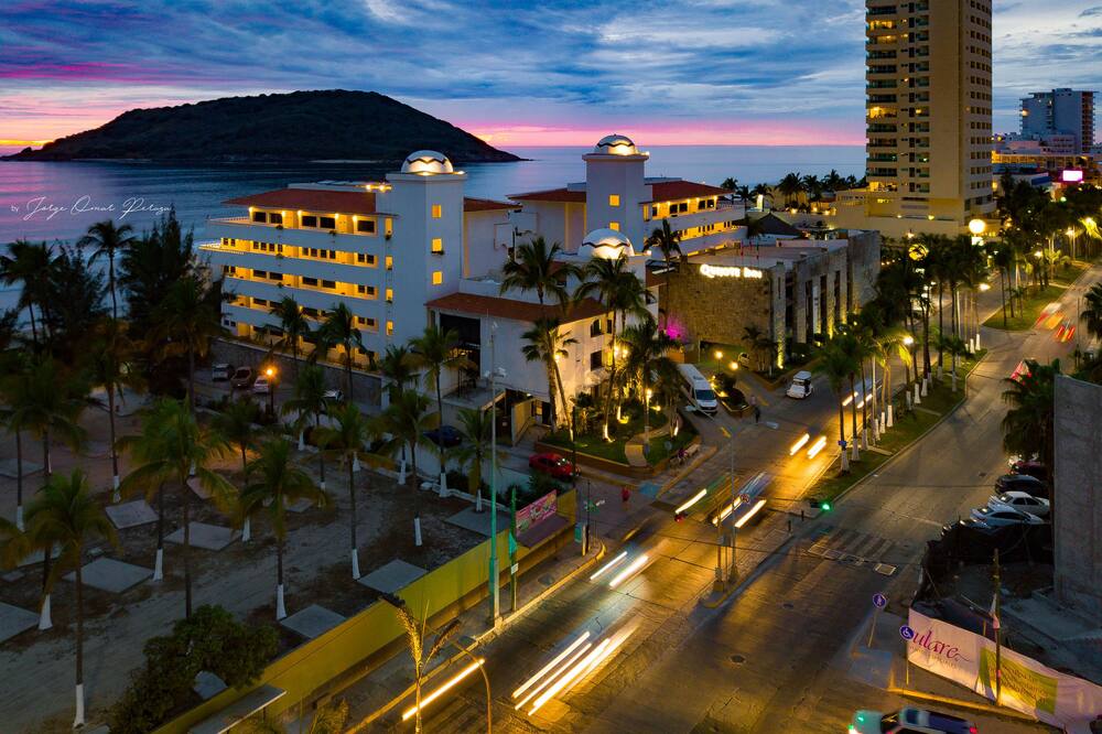 Hotel Quijote Inn 写真