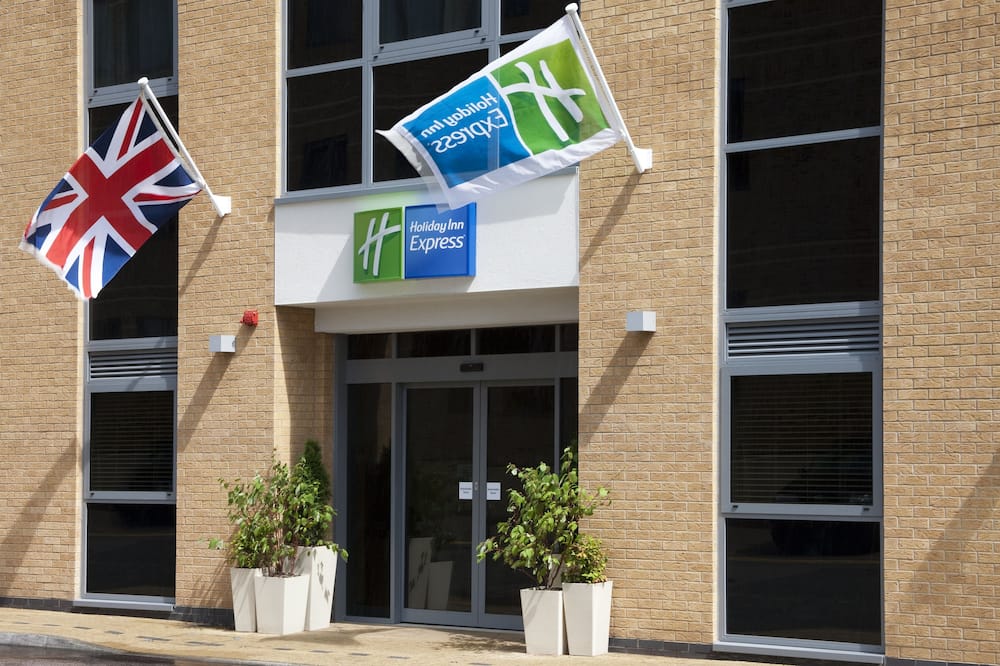 ホリデイ イン エクスプレス ロンドン ワットフォード ジャンクション バイ IHG 写真